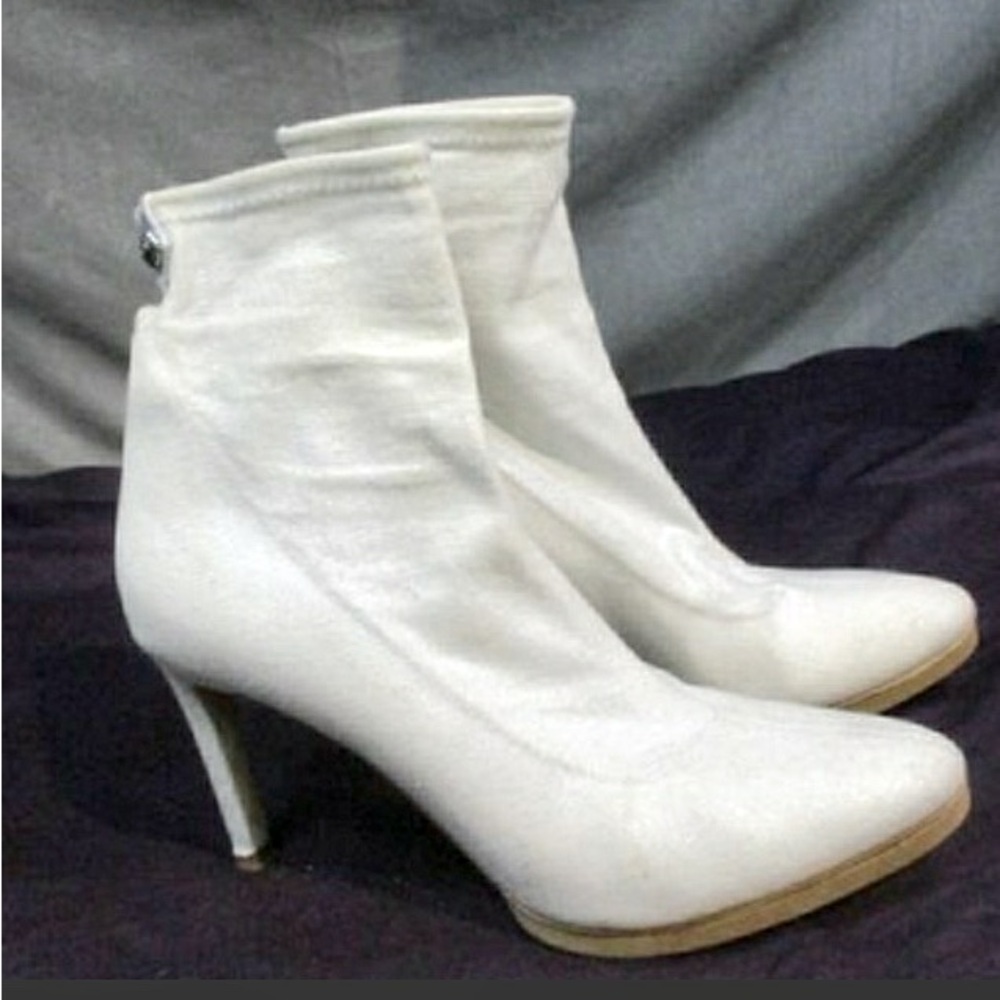 Giuseppe Zanotti white ankle boots